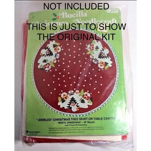 VTG Bucilla Jeweled White Christmas Tree Skirt Applique Red Felt 54 Inch #2107 - Picture 13 of 14